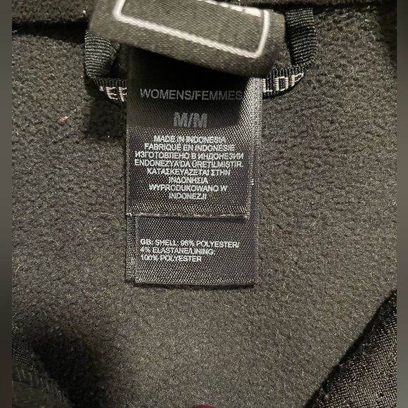 Women’s The North Face Jacket - Picture 4 of 6